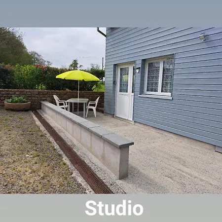Joli Petit Studio A La Campagne La Trinité Exterior photo